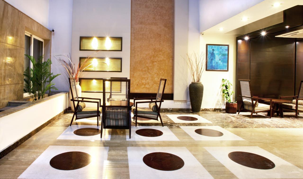 Hotel Mint Casa Нью-Дели Экстерьер фото