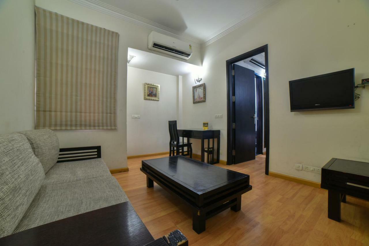 Hotel Mint Casa Нью-Дели Экстерьер фото